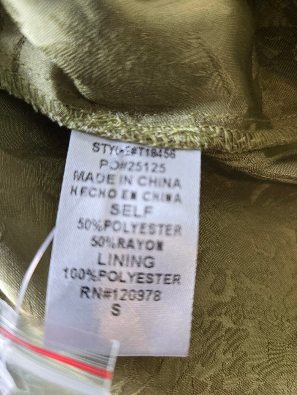 ENTRO Womens Olive Green Sleeveless Blouse - Picture 6 of 7
